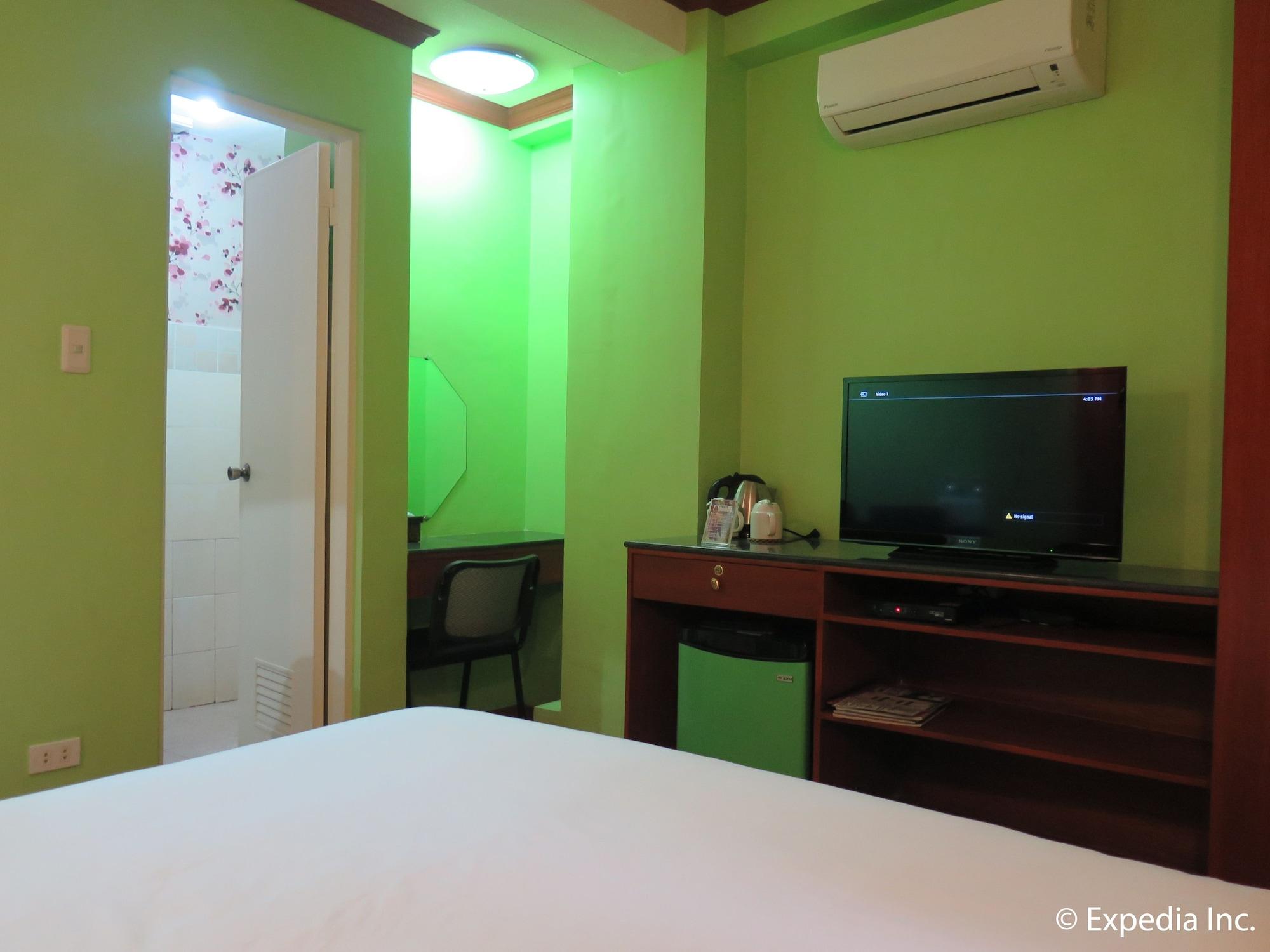 Tinhat Halal حلال Certified Boutique Hotel And Restaurant Davao Exterior foto