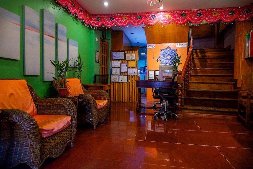 Tinhat Halal حلال Certified Boutique Hotel And Restaurant Davao Exterior foto