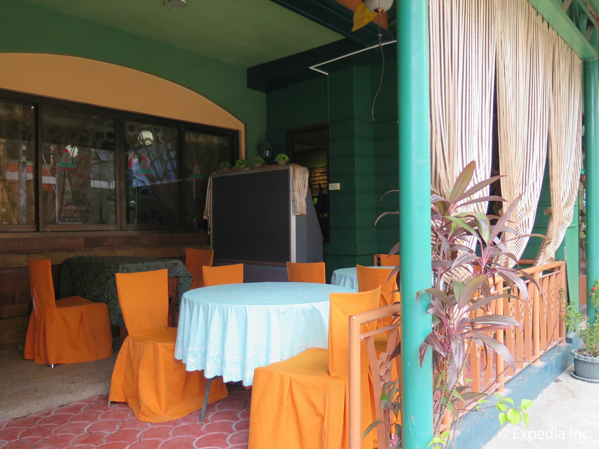 Tinhat Halal حلال Certified Boutique Hotel And Restaurant Davao Exterior foto
