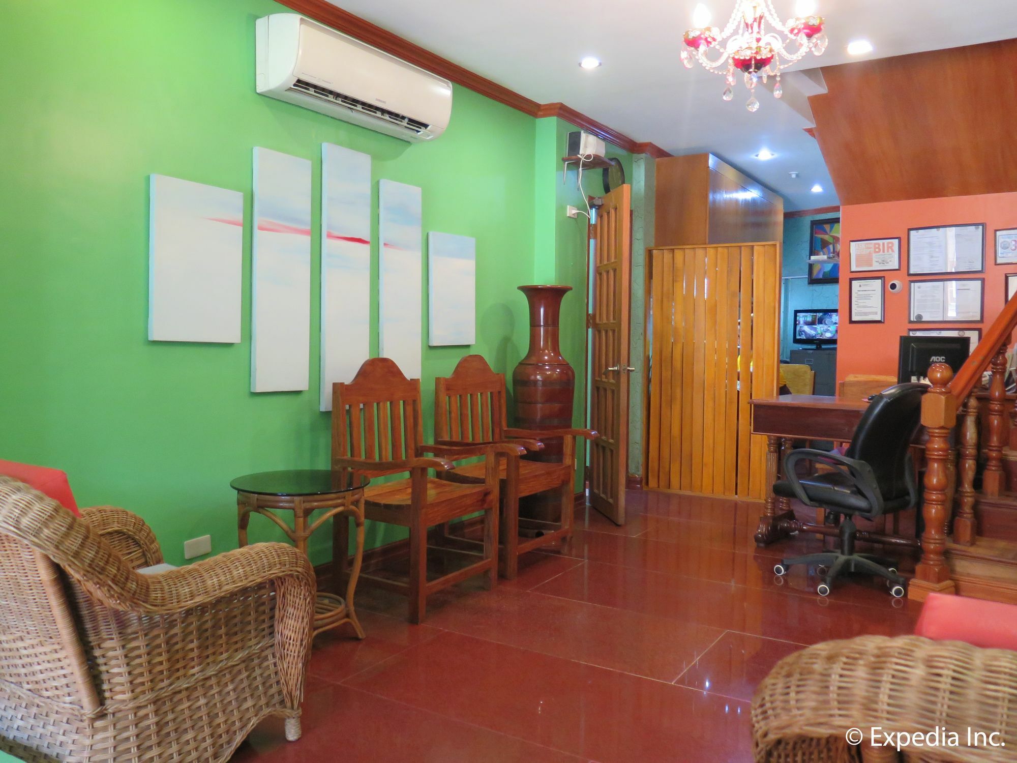 Tinhat Halal حلال Certified Boutique Hotel And Restaurant Davao Exterior foto